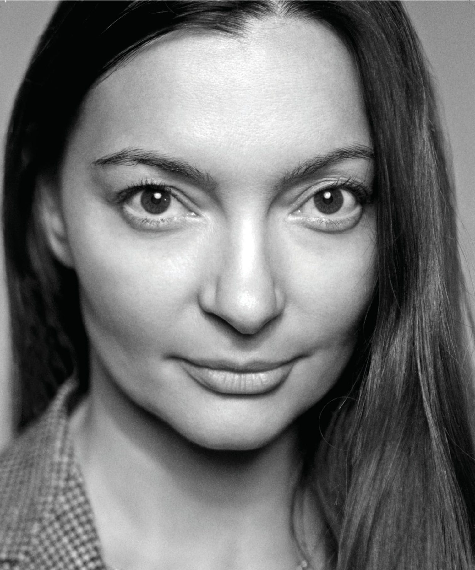 Profile & Interviews